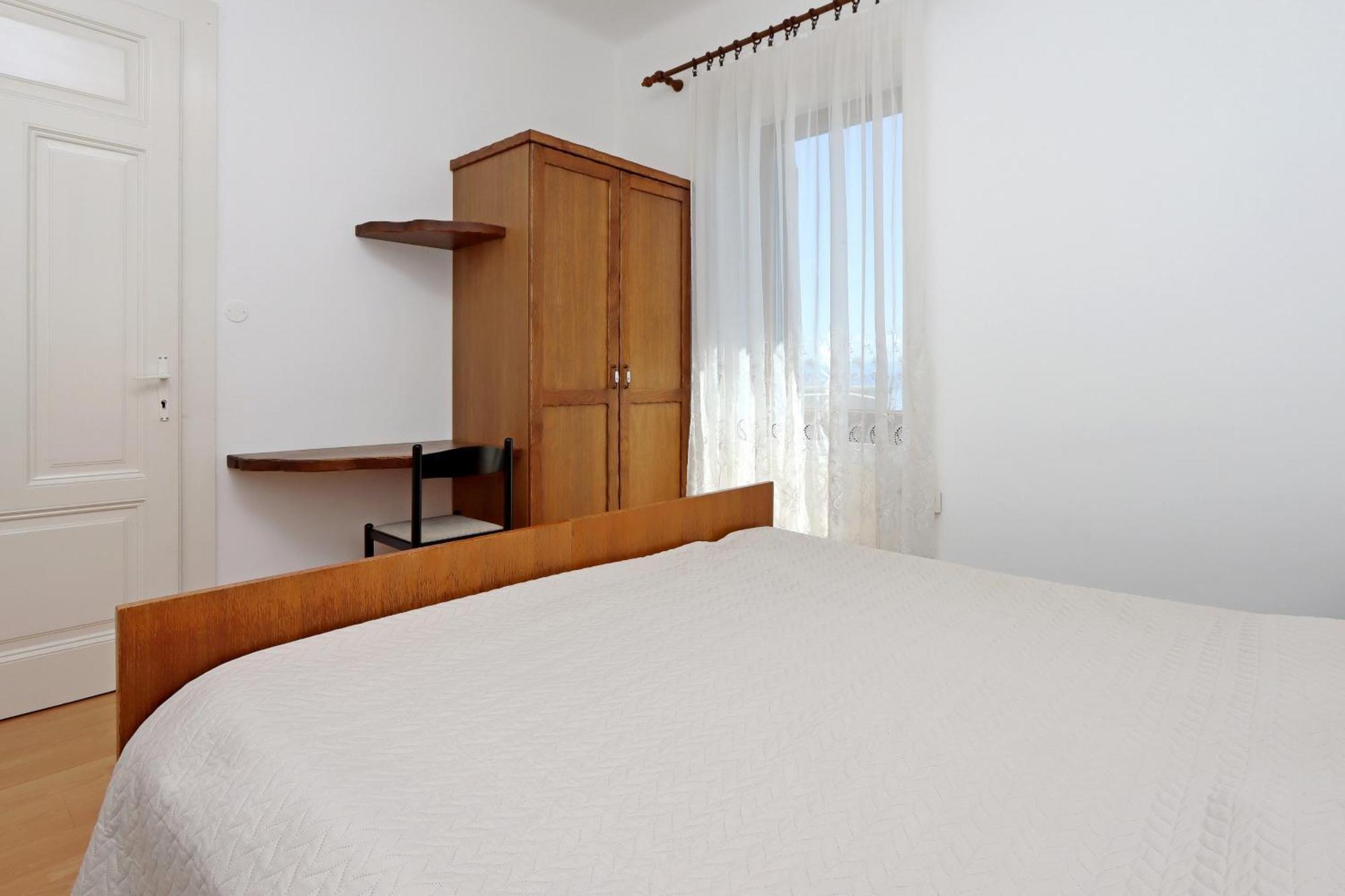 Apartments With A Parking Space Opatija - Pobri, Opatija - 7813 Матульи Номер фото