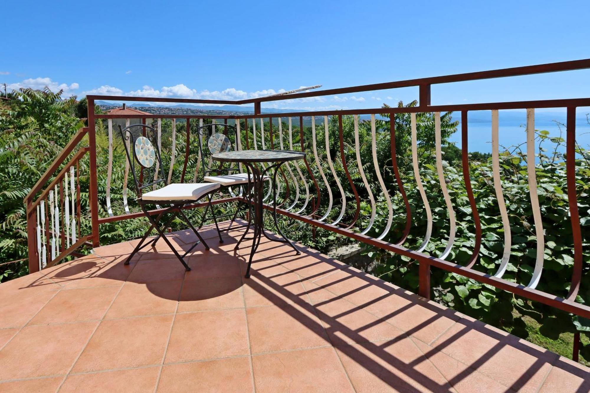 Apartments With A Parking Space Opatija - Pobri, Opatija - 7813 Матульи Экстерьер фото